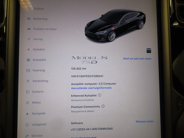 Photo 3 VIN: 5YJSA7E20JF288341 - TESLA MODEL S 