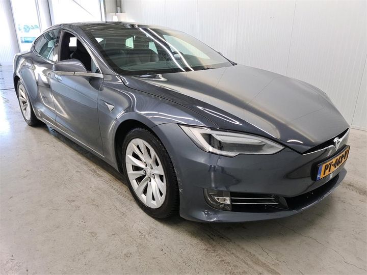 Photo 36 VIN: 5YJSA7E21HF213612 - TESLA S 