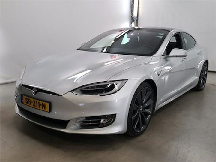 Photo 1 VIN: 5YJSA7E21JF237740 - TESLA S 