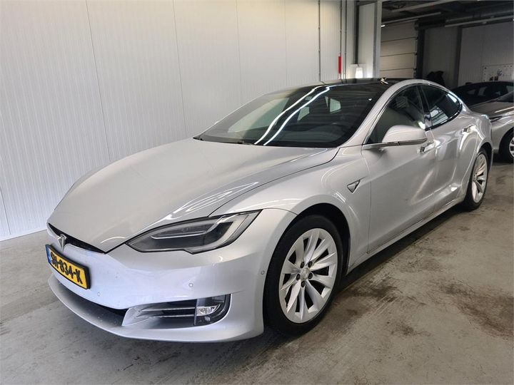 Photo 1 VIN: 5YJSA7E21JF239083 - TESLA S 