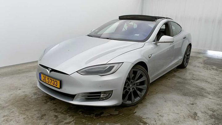 Photo 1 VIN: 5YJSA7E21JF249967 - TESLA S 