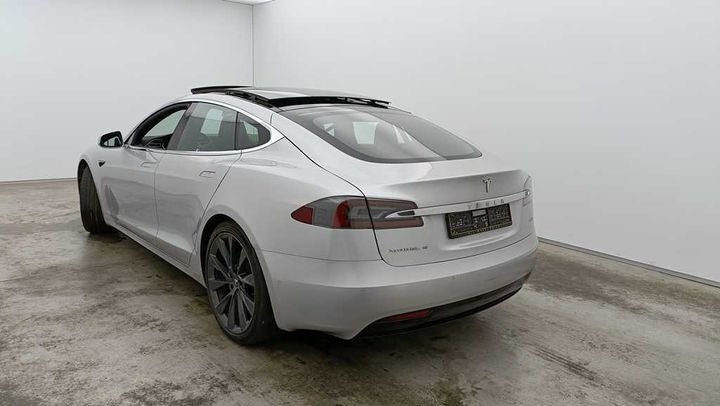 Photo 7 VIN: 5YJSA7E21JF249967 - TESLA S 