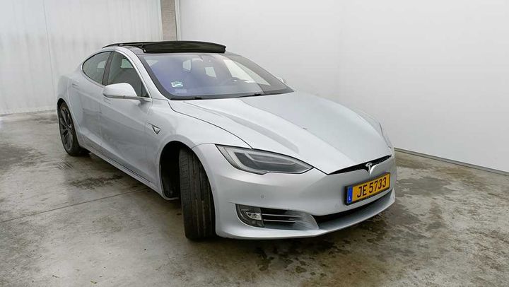 Photo 8 VIN: 5YJSA7E21JF249967 - TESLA S 