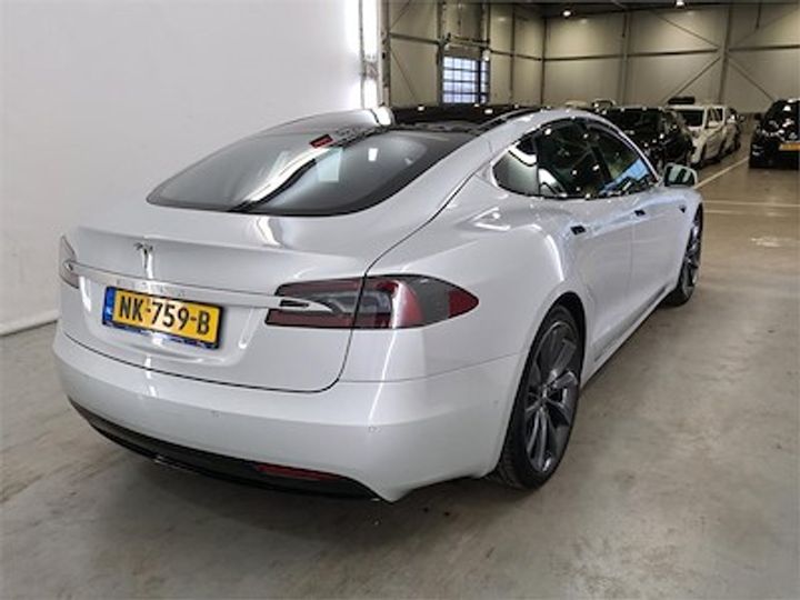 Photo 3 VIN: 5YJSA7E22HF171046 - TESLA S 75 KWH D 334PK 