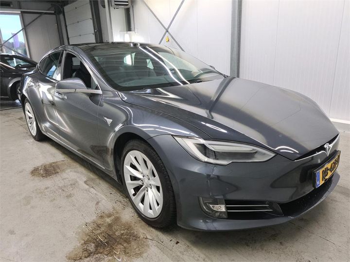 Photo 1 VIN: 5YJSA7E22HF214770 - TESLA S 