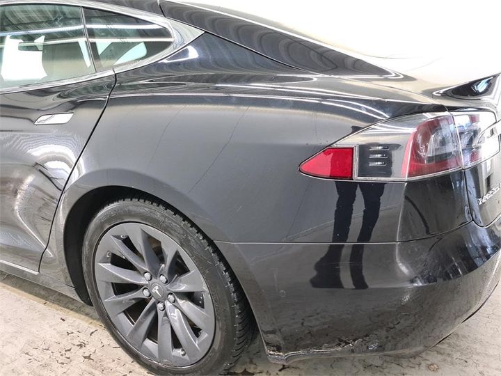 Photo 35 VIN: 5YJSA7E22HF229009 - TESLA S 