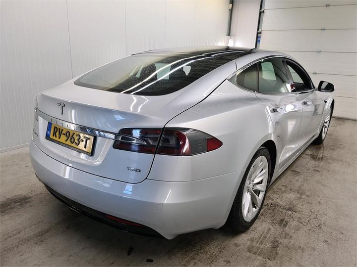 Photo 7 VIN: 5YJSA7E22JF234362 - TESLA S 