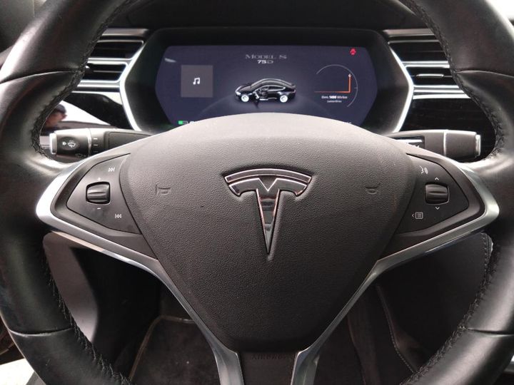 Photo 21 VIN: 5YJSA7E22JF235821 - TESLA MODEL 