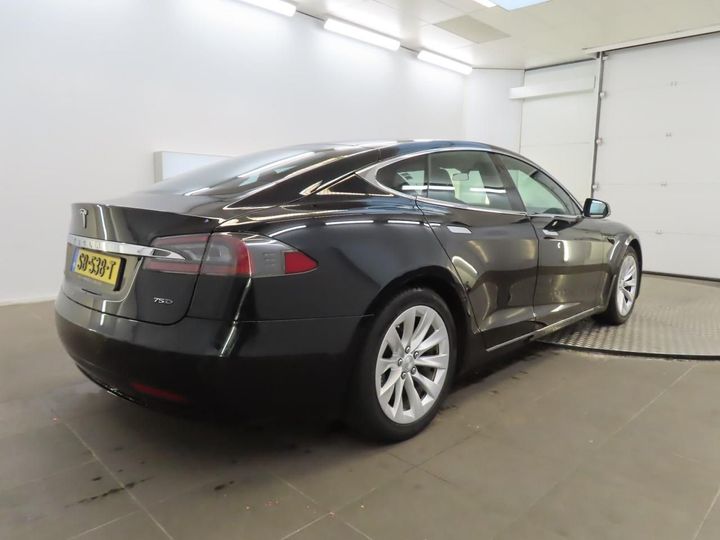 Photo 2 VIN: 5YJSA7E22JF236418 - TESLA MODEL S 