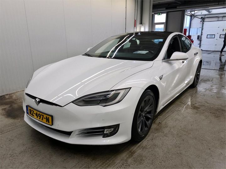 Photo 1 VIN: 5YJSA7E22JF236421 - TESLA S 