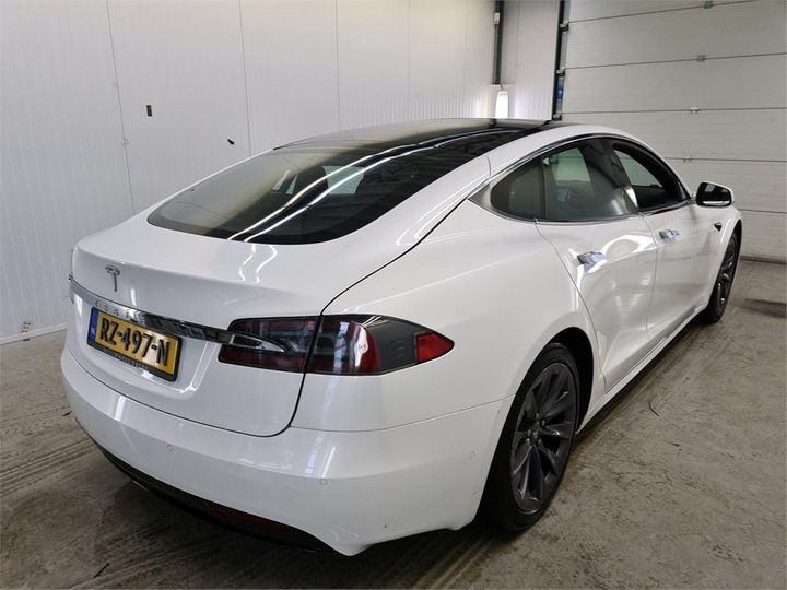 Photo 4 VIN: 5YJSA7E22JF236421 - TESLA S 