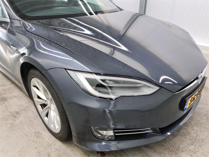 Photo 16 VIN: 5YJSA7E22JF244034 - TESLA S 