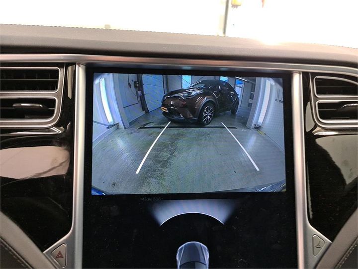 Photo 18 VIN: 5YJSA7E22JF244034 - TESLA S 