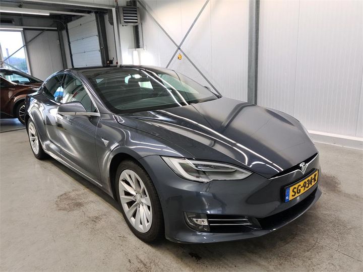 Photo 2 VIN: 5YJSA7E22JF244034 - TESLA S 