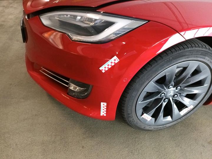 Photo 34 VIN: 5YJSA7E22JF249248 - TESLA S 