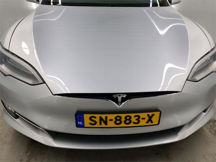 Photo 11 VIN: 5YJSA7E22JF249993 - TESLA S 