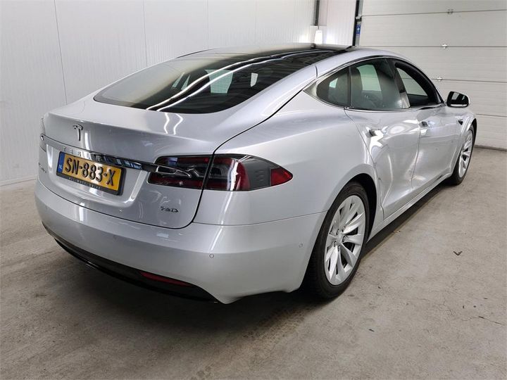 Photo 4 VIN: 5YJSA7E22JF249993 - TESLA S 