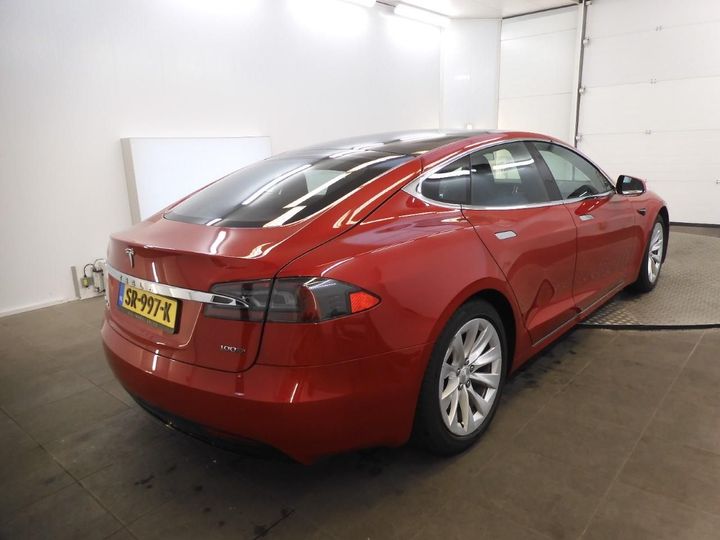 Photo 2 VIN: 5YJSA7E22JF250710 - TESLA MODEL S 