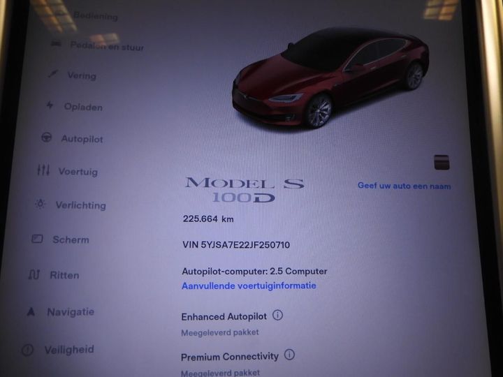 Photo 4 VIN: 5YJSA7E22JF250710 - TESLA MODEL S 