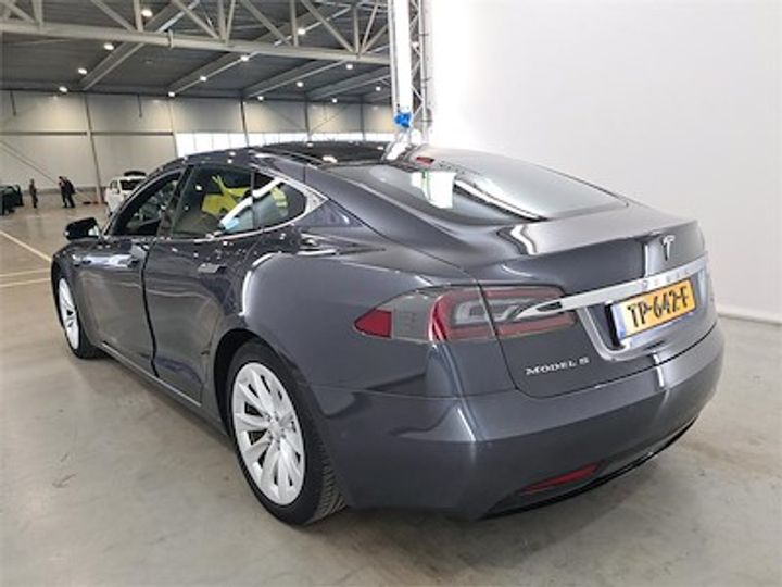 Photo 2 VIN: 5YJSA7E22JF267264 - TESLA S 100 KWH D 422PK AWD 