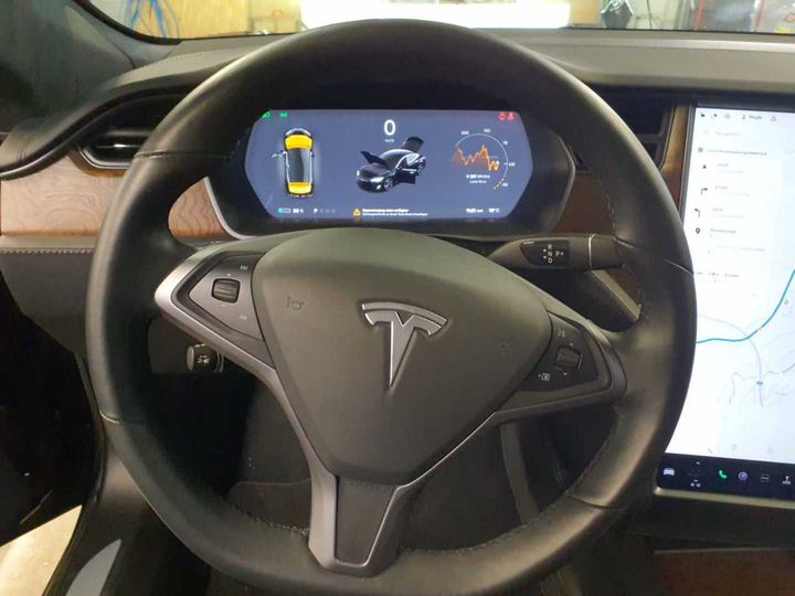 Photo 18 VIN: 5YJSA7E22KF334608 - TESLA MODEL S MAXIMALE 