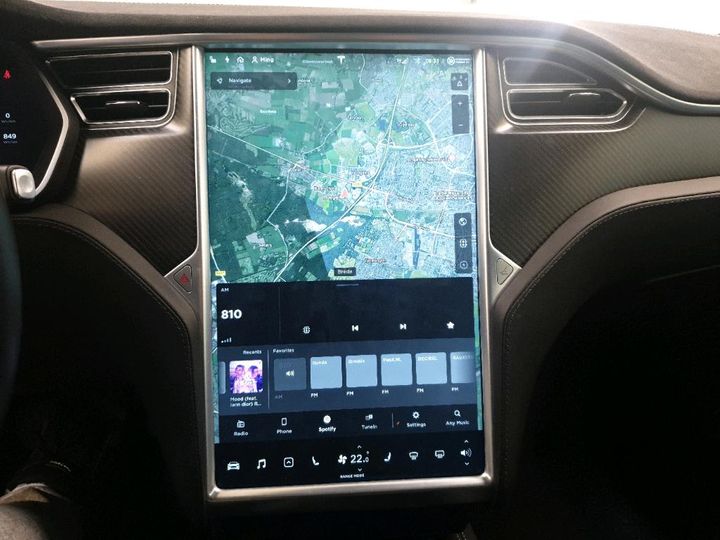 Photo 21 VIN: 5YJSA7E23FF107045 - TESLA S 