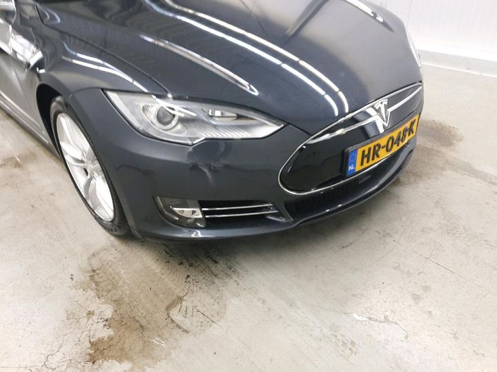 Photo 24 VIN: 5YJSA7E23FF107045 - TESLA S 