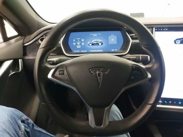 Photo 19 VIN: 5YJSA7E23JF236427 - TESLA MODEL 