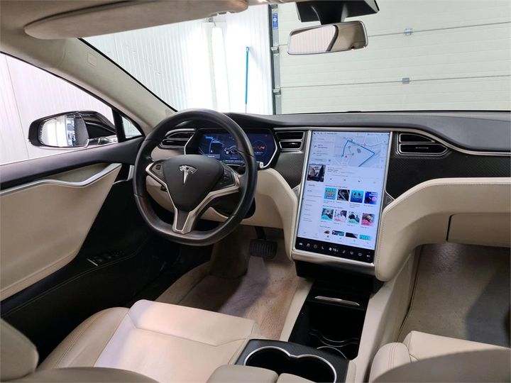 Photo 6 VIN: 5YJSA7E23JF237612 - TESLA S 