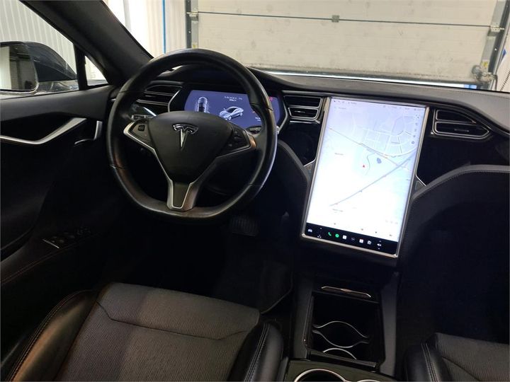 Photo 2 VIN: 5YJSA7E23JF251848 - TESLA S 