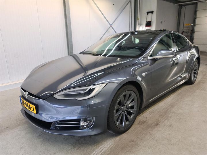 Photo 29 VIN: 5YJSA7E23JF251848 - TESLA S 