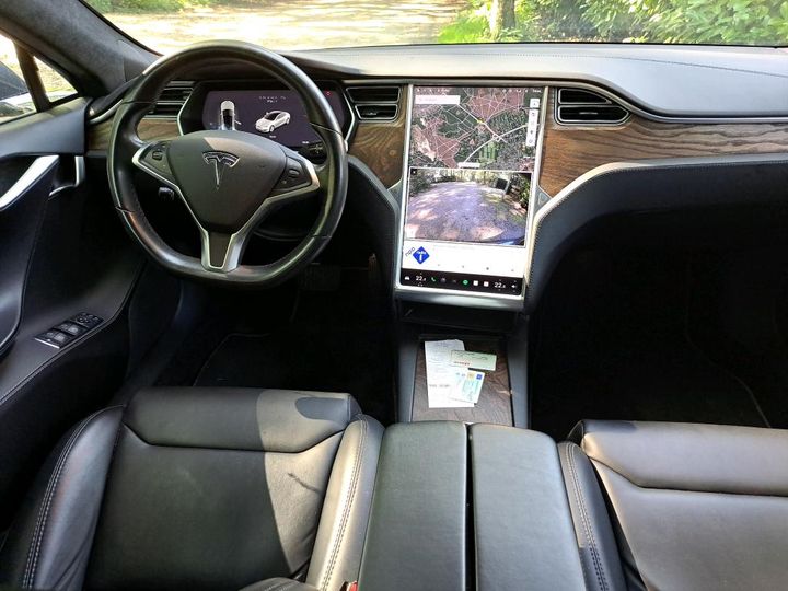 Photo 5 VIN: 5YJSA7E23JF252093 - TESLA MODEL 