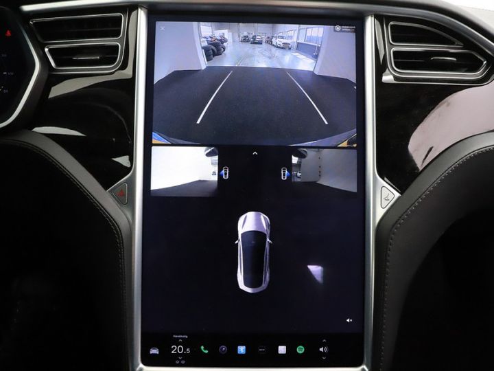 Photo 8 VIN: 5YJSA7E23JF252112 - TESLA MODEL S 