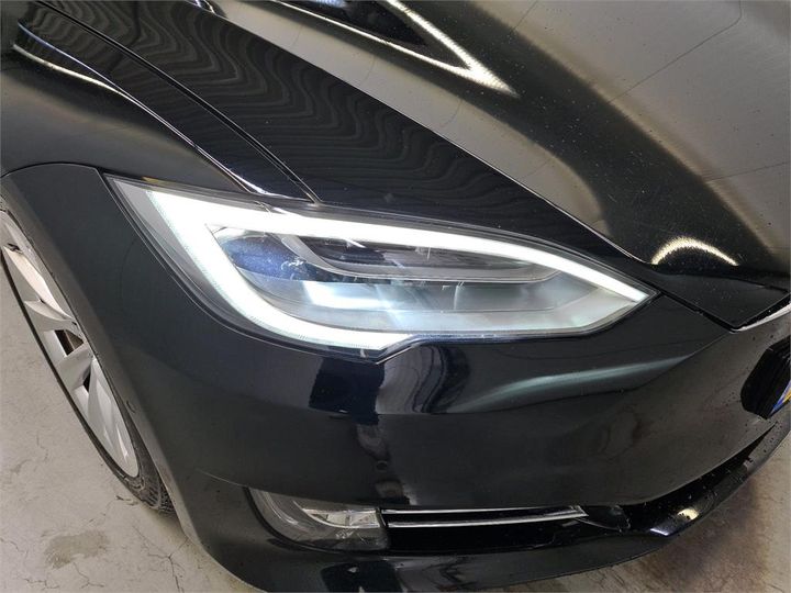 Photo 16 VIN: 5YJSA7E23JF289502 - TESLA S 