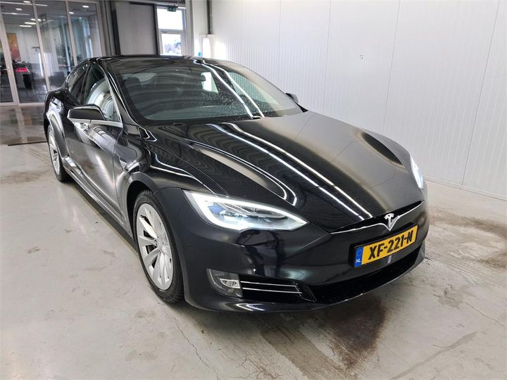 Photo 2 VIN: 5YJSA7E23JF289502 - TESLA S 