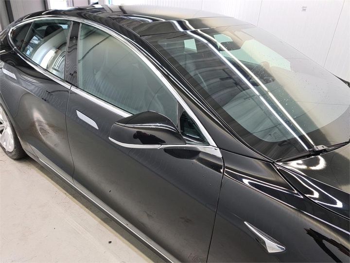 Photo 27 VIN: 5YJSA7E23JF289502 - TESLA S 