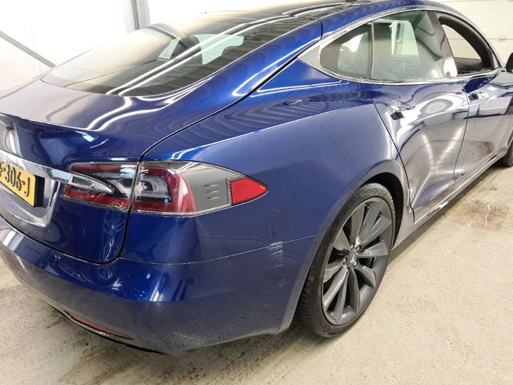 Photo 23 VIN: 5YJSA7E24GF145840 - TESLA S 