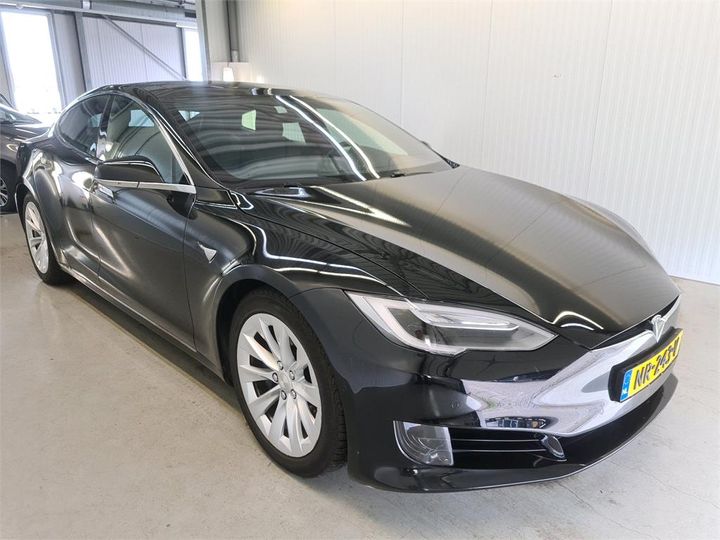 Photo 2 VIN: 5YJSA7E24HF180184 - TESLA S 