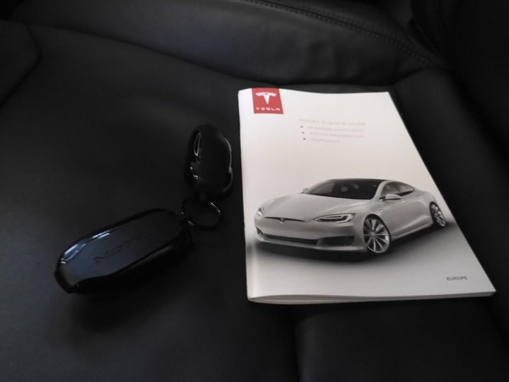 Photo 11 VIN: 5YJSA7E24HF204032 - TESLA MODEL S 