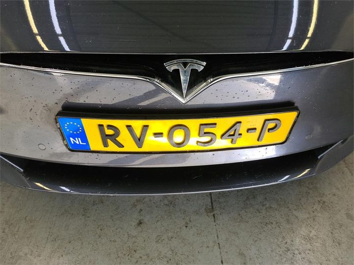 Photo 12 VIN: 5YJSA7E24JF234315 - TESLA S 