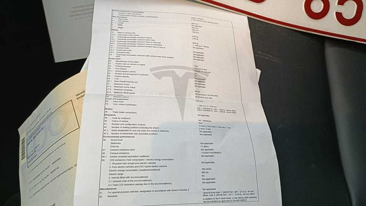 Photo 12 VIN: 5YJSA7E24JF239174 - TESLA MODEL S FL&#3916 BEV 