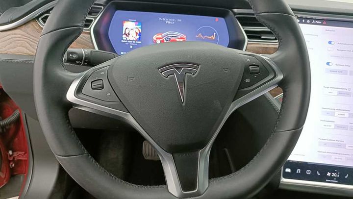 Photo 20 VIN: 5YJSA7E24JF239174 - TESLA MODEL S FL&#3916 BEV 