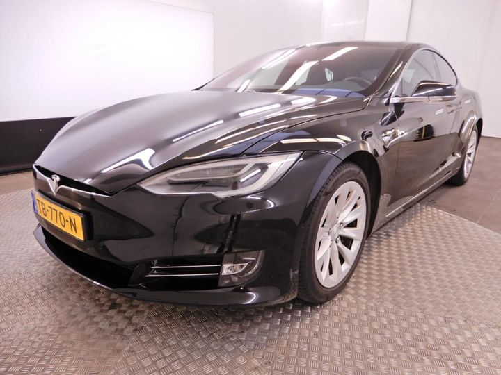 Photo 0 VIN: 5YJSA7E24JF252247 - TESLA MODEL S 