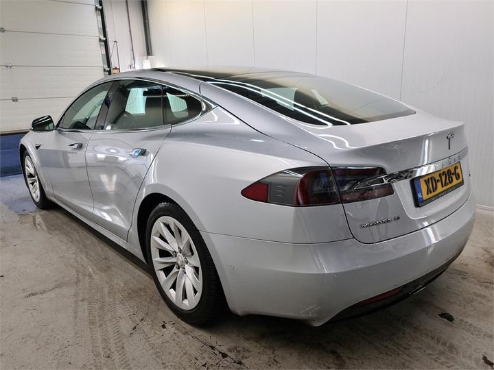 Photo 3 VIN: 5YJSA7E24JF282235 - TESLA S 