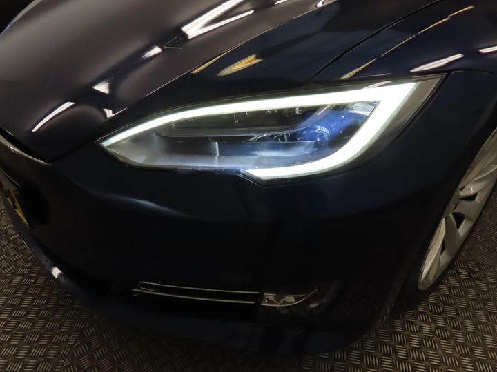 Photo 13 VIN: 5YJSA7E24JF284437 - TESLA MODEL S 