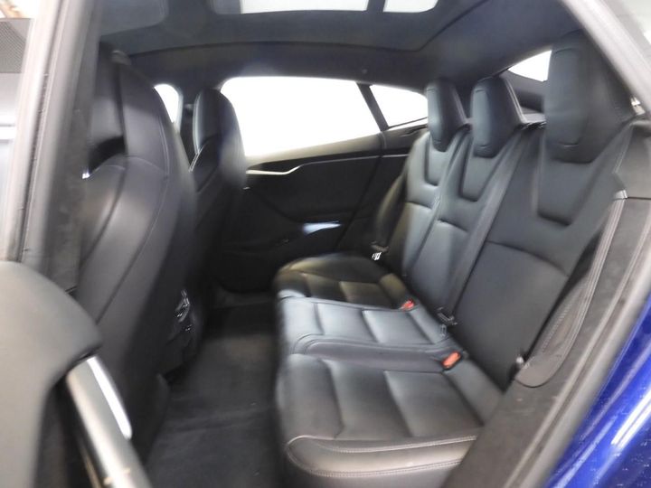 Photo 6 VIN: 5YJSA7E24JF284972 - TESLA MODEL S 