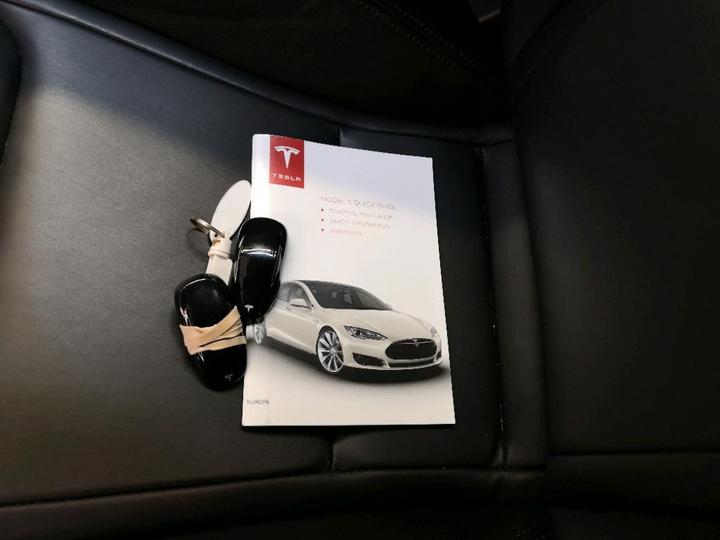 Photo 9 VIN: 5YJSA7E25GF134300 - TESLA S 