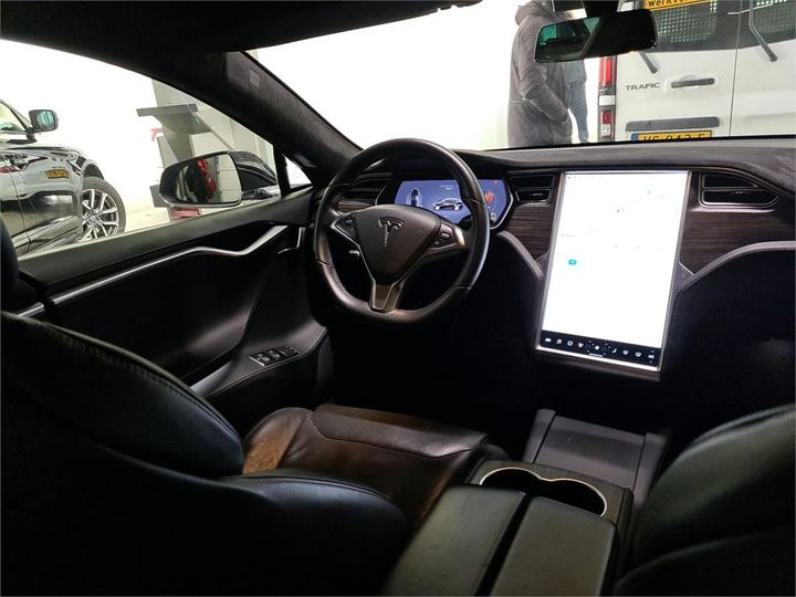 Photo 6 VIN: 5YJSA7E25HF174331 - TESLA S 