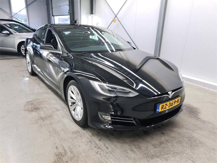 Photo 2 VIN: 5YJSA7E25JF236414 - TESLA S 