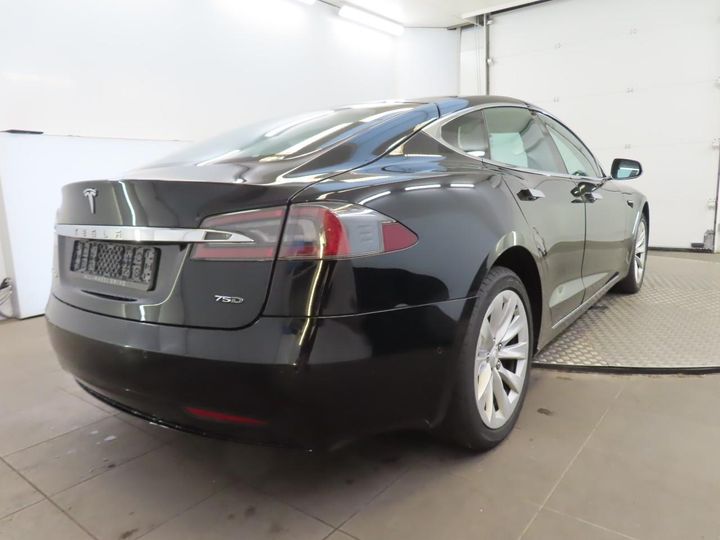 Photo 1 VIN: 5YJSA7E25JF251253 - TESLA MODEL S 